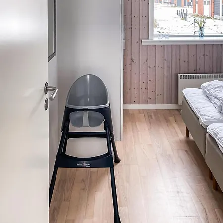Holiday home Three-bedroom In